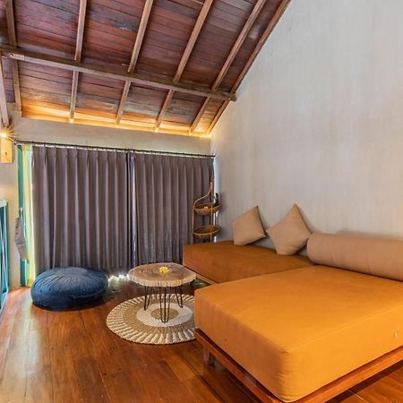 The Reward Villas Kerobokan Семиньяк Экстерьер фото