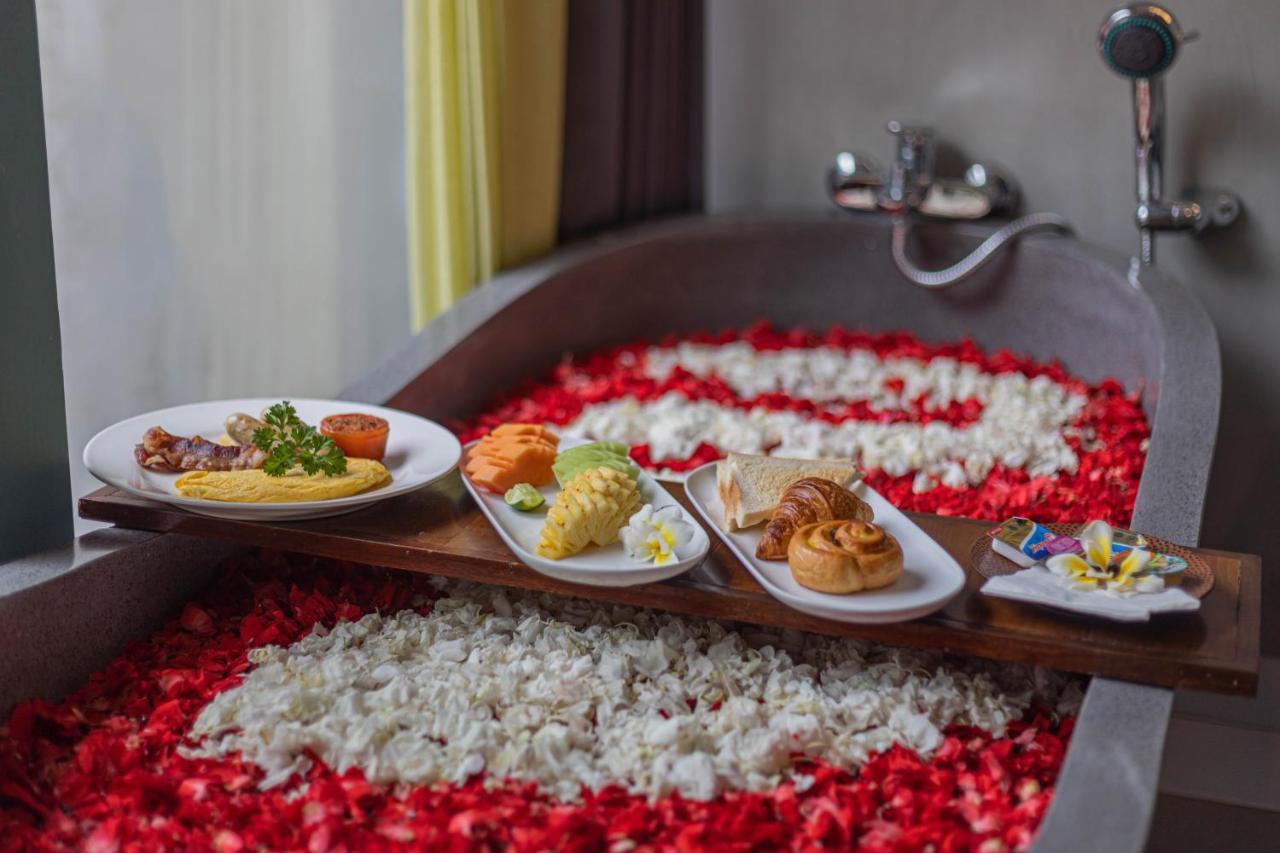 The Reward Villas Kerobokan Семиньяк Экстерьер фото